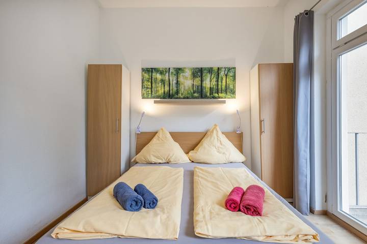 Ganze Wohnung, Ferienwohnung 'Am Schloss Charlottenburg' mit Balkon und Wi-Fi in Charlottenburg Berlin, Berlin