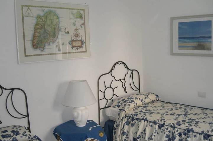 Appartement entier, Cottage with large garden in the center of Panarea in Panarea