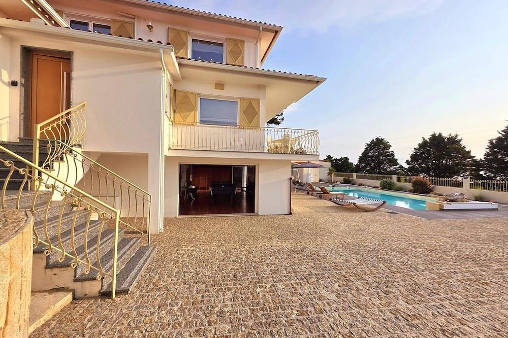 Nature Moledo | Private Pool | Jacuzzi | Sauna| Turkish bath in Moledo, Distrito de Viana do Castelo