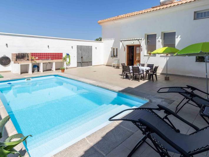Casa rural para 6 personas, con piscina, Se admiten mascotas - 1
