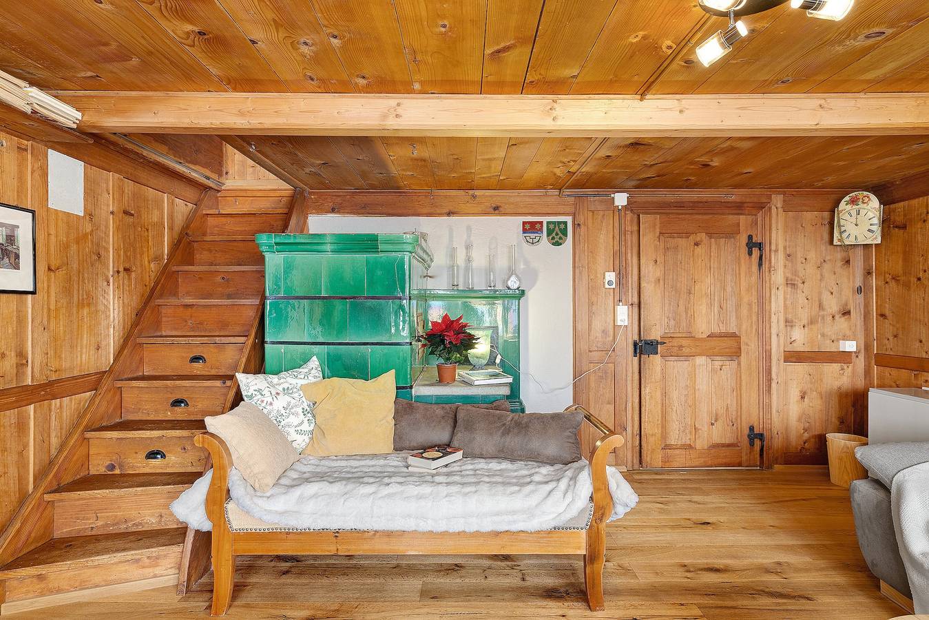 Ganze Wohnung, Apartment „Berghüsli Heiterswil“ mit Bergblick, privater Terrasse und Garten in Wattwil, Zürich Voralpen