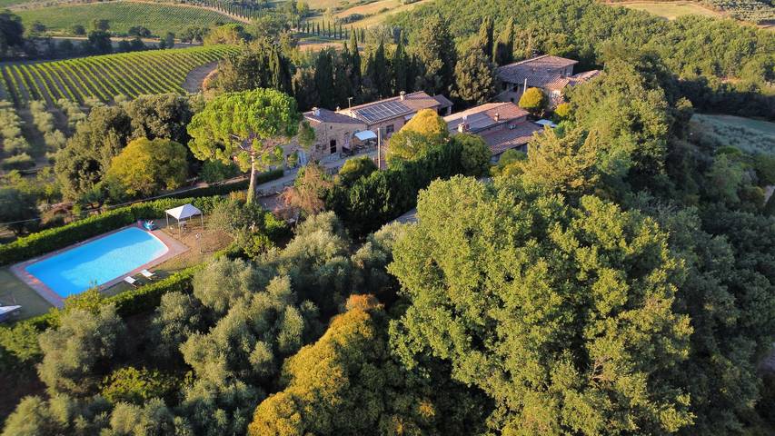 Appartamento per 3 persone, con Giardino e Panorama a Monteriggioni