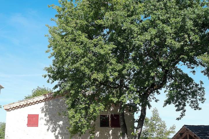 Location de vacances pour 5 personnes, avec piscine à Castelnau-sur-l'Auvignon