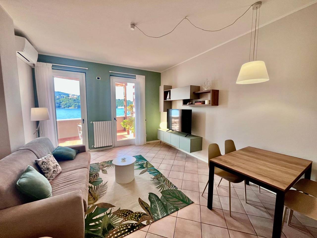 Appartement de vacances entier, La Pianotta Suite - La Pianotta Suite con vista mare in Porto Azzurro, Ile d'Elbe