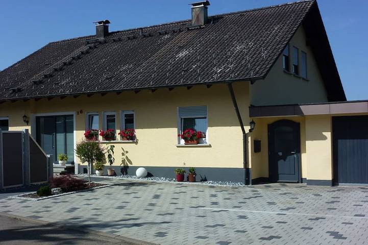 Ferienwohnung für 4 Personen, mit Garten