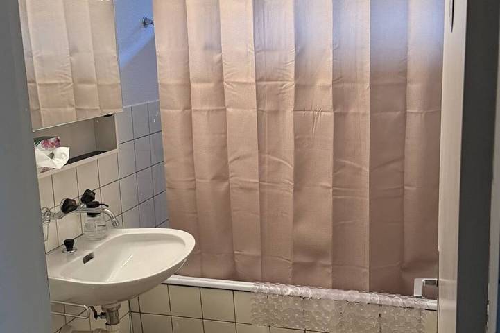 Ganze Wohnung, Ferienhaus Falknis, (Bad Ragaz) in Pfäfers Bad, Bad Ragaz