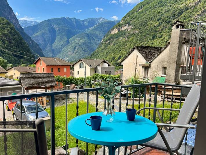 Ferienhaus für 4 Personen, mit Balkon in Cevio