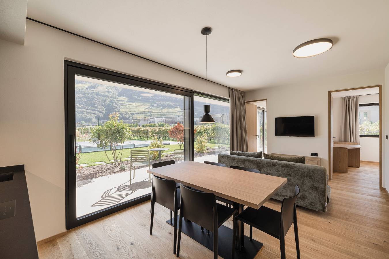 Appartement entier, Appartement Trianglhof « Rentsch » avec vue imprenable sur la montagne et jardin privé in Centro-Piani-Rencio, Bolzano