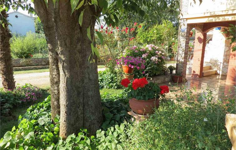 Ferienwohnung für 4 Personen, mit Terrasse in Nova Vas - 4