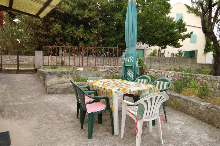Ferienhaus für 6 Personen, mit Balkon/Terrasse