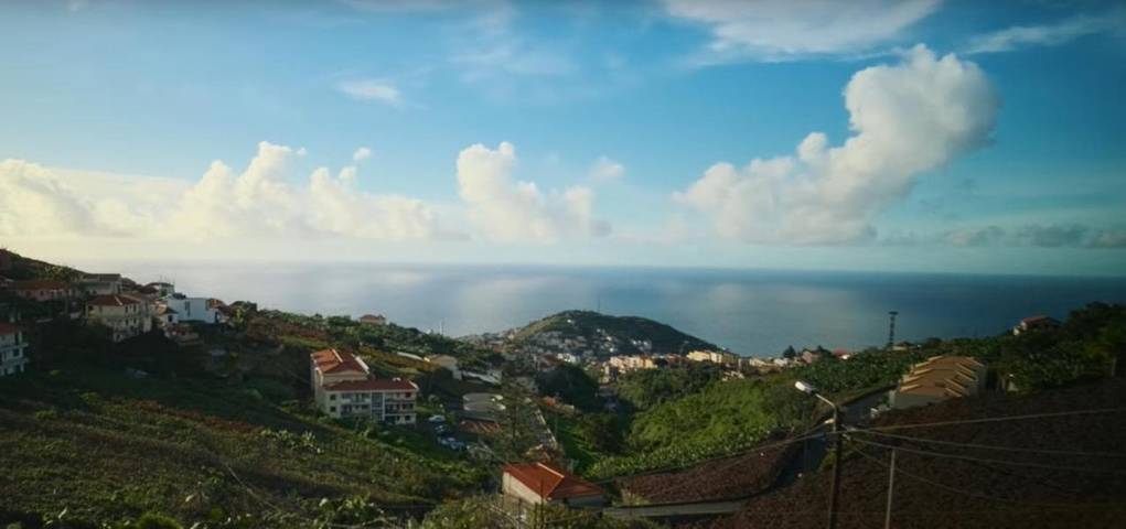 Maison d’hôte pour 2 personnes, avec terrasse et vue à Câmara de Lobos