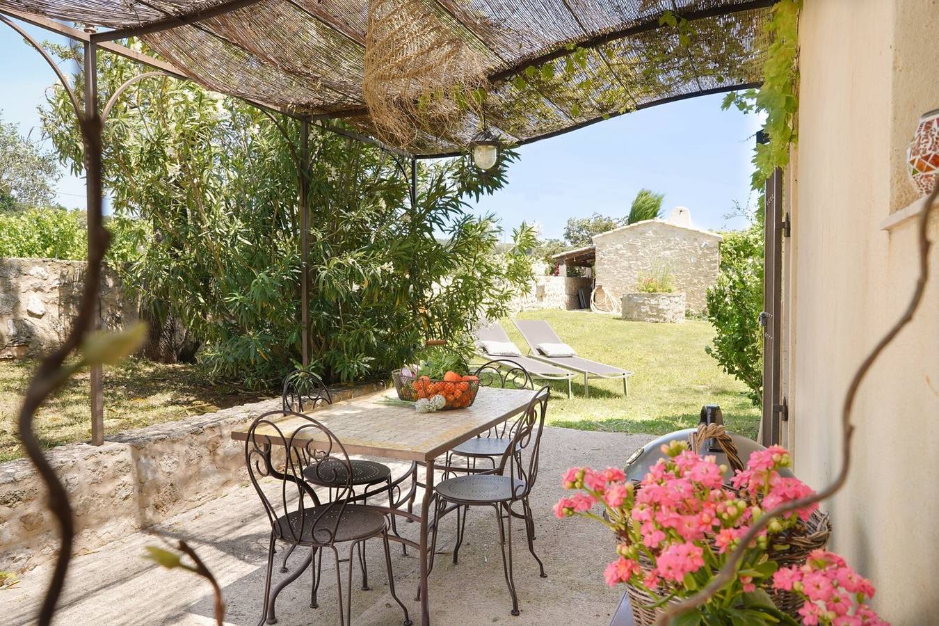 Gîte les olivandes avec piscine in Saint-Cannat, Région d'Aix-en-Provence