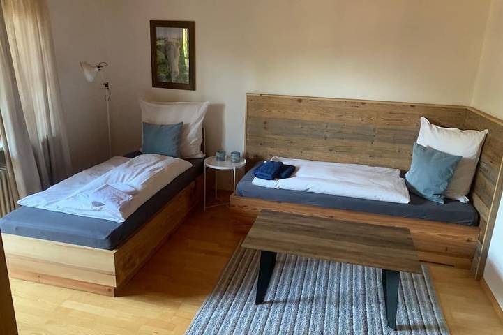 Ferienwohnung für 4 Personen, mit Balkon in Wackersberg - 2