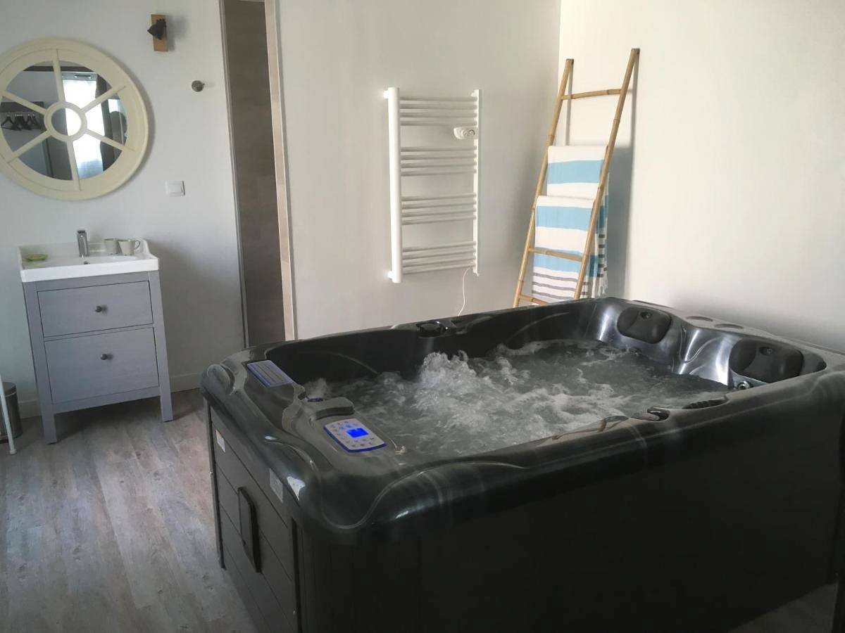 Appartement entier, One-Bedroom Apartment in Saint-Julien-en-Born, Côte d’Argent