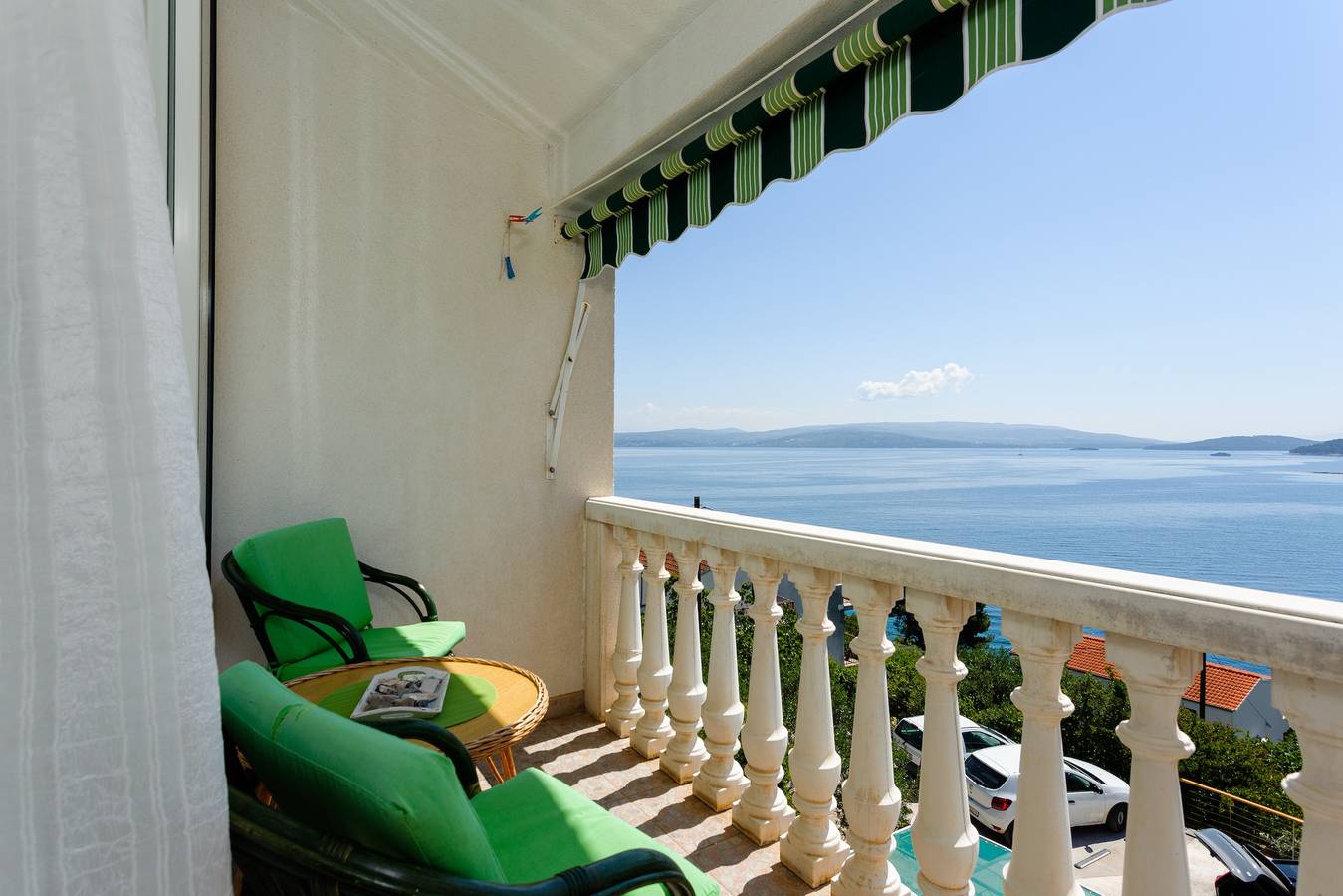 Ganze Wohnung, 1-Zimmer-Ferienwohnung mit Balkon und Meerblick Bucht Gornja Krusica, Solta A-20021-b in Stomorska, Solta