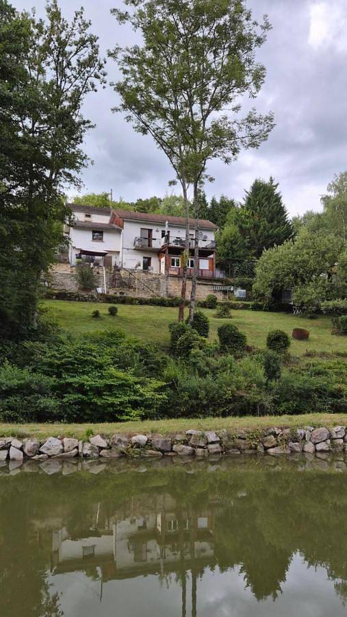 Gîte pour 3 personnes, avec Terrasse ainsi que Jardin et Vue à Fontenoy-le-Château - 3