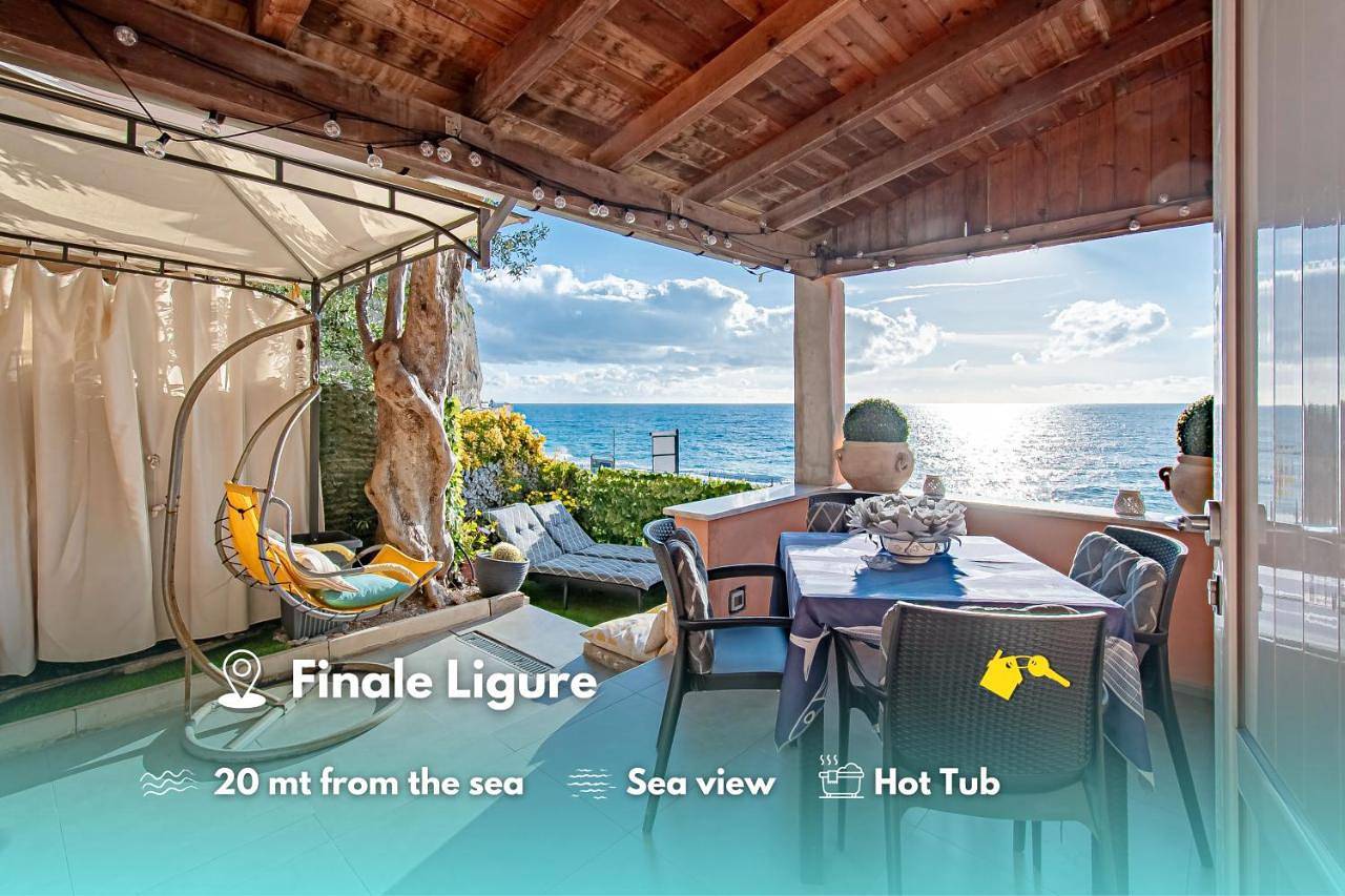 Seahorseroom - Frontemare con Idromassaggio in Finale Ligure, Commune de Finale Ligure