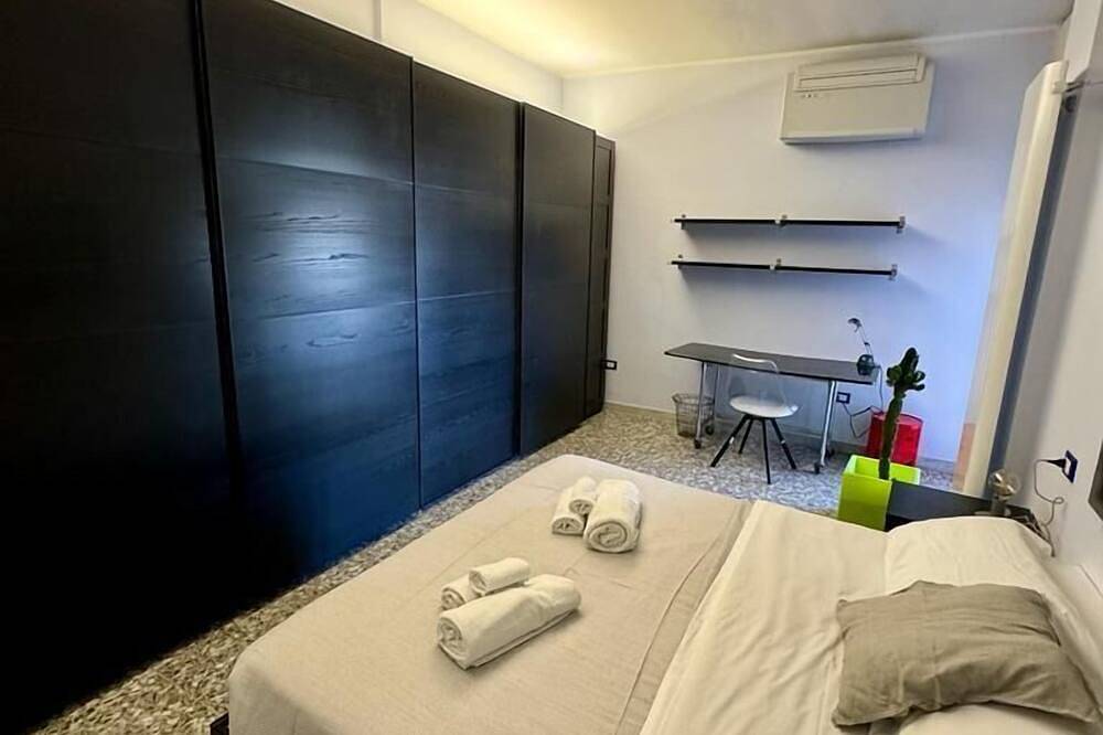 One Bedroom Apartment in Lecce, Lecce (província)