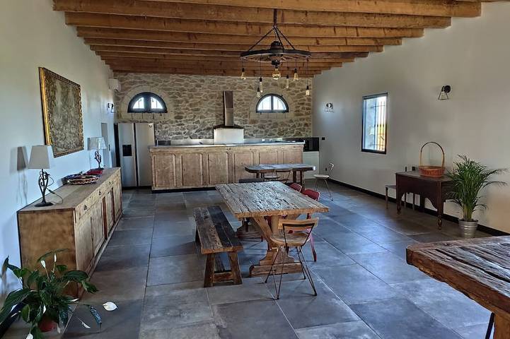 Location de vacances pour 3 personnes, avec Terrasse ainsi que Jardin et Piscine à Vestric-et-Candiac - 4
