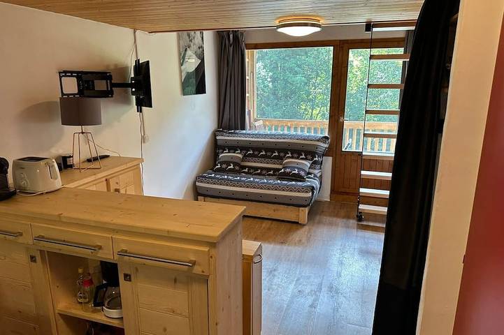 Chalet pour 4 personnes, avec piscine et balcon à Demi-Quartier