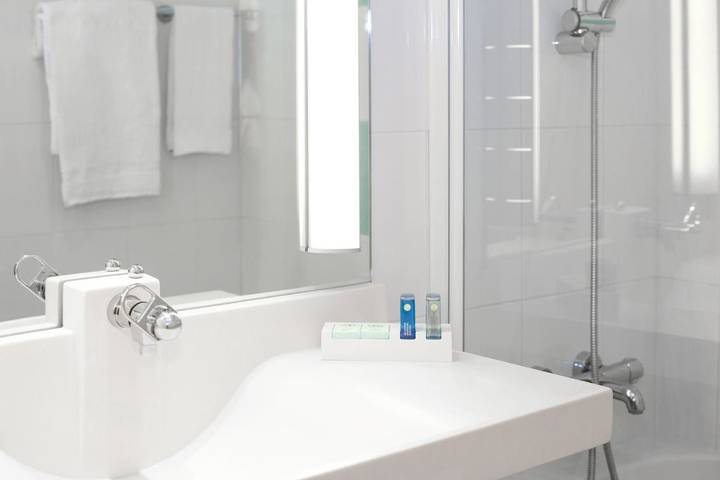 Hôtel pour 3 personnes, avec jardin et terrasse à Voreppe - 4