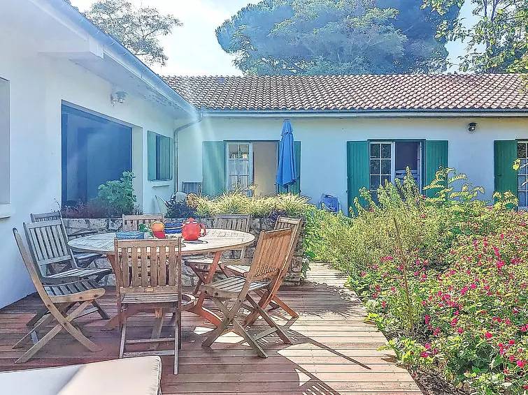 12 personas in La Brée-les-Bains, Côte de Beauté