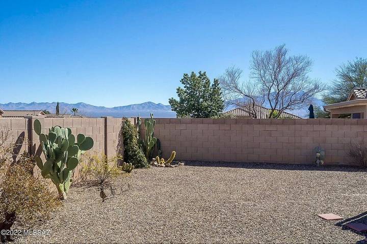 Vacation rental for 4 people, with terrace in Green Valley