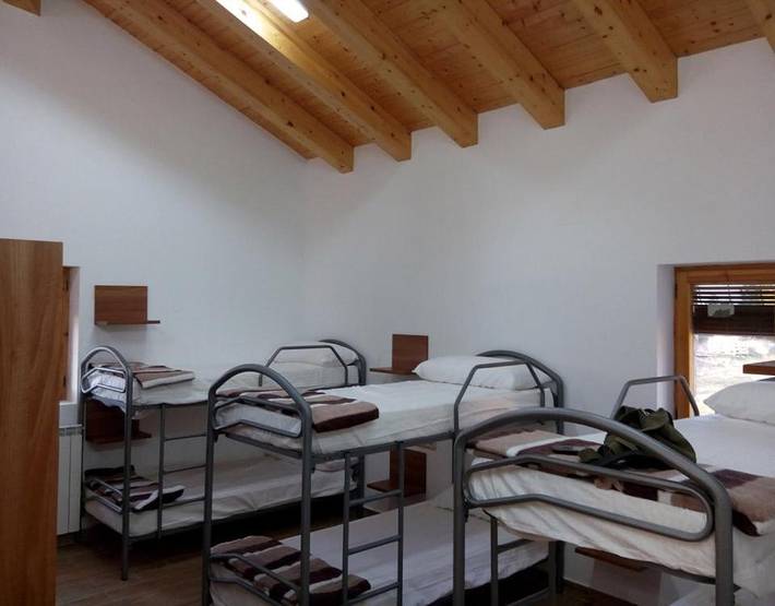 Location de vacances pour 2 personnes, avec jardin à Cretas - 3
