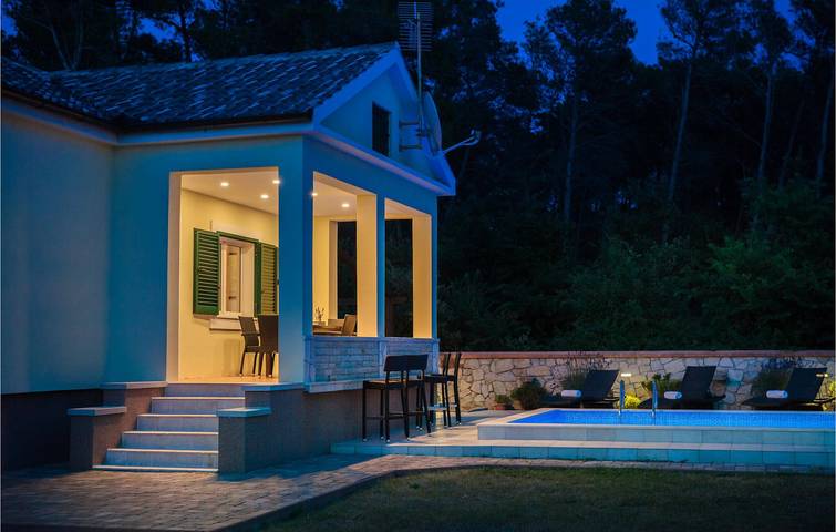 Ferienhaus für 8 Personen, mit Terrasse in Privlaka - 4