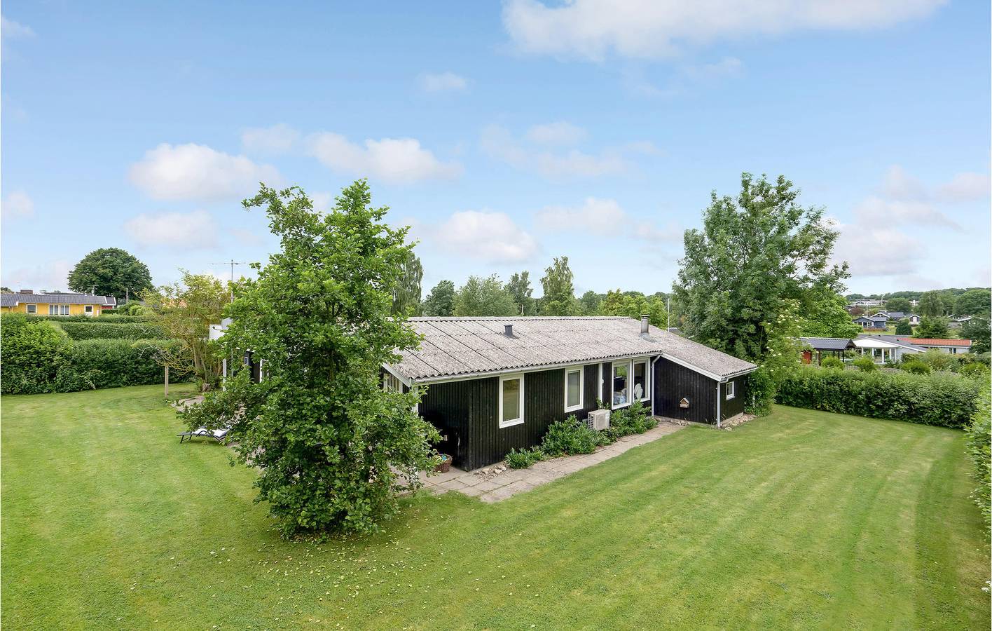 Vacation house for 8 people with yard in Hejls, Little Belt