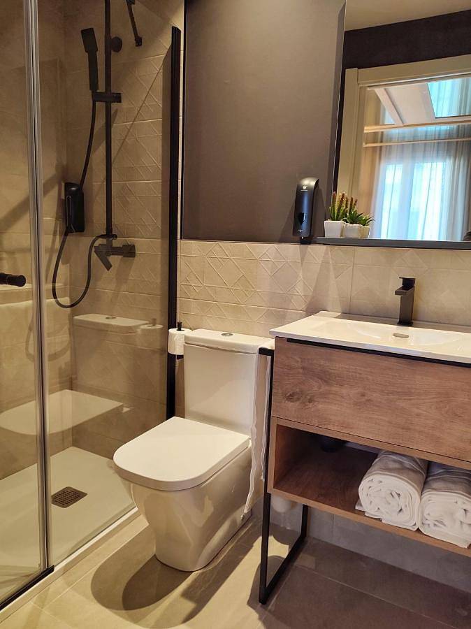 Location de vacances pour 2 personnes, avec terrasse et jacuzzi sur la Costa Dorada - 3