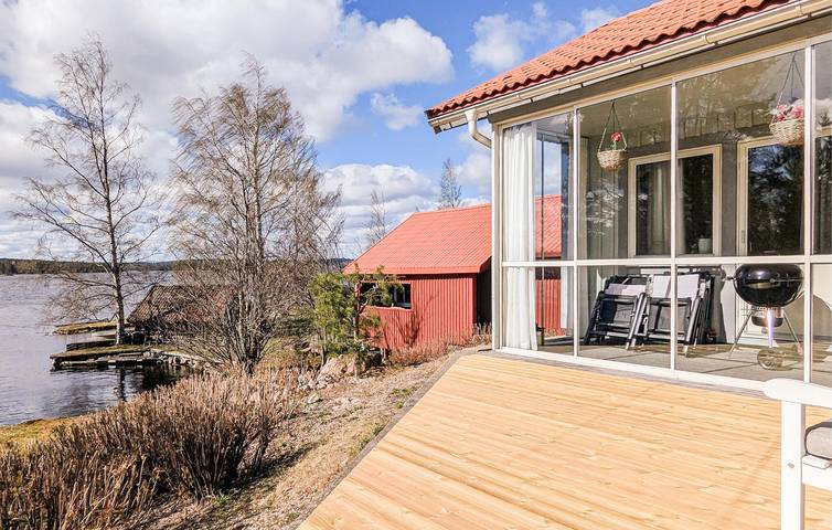 Ferienhaus für 6 Personen, mit Garten und Seeblick sowie Terrasse in Dalarna - 3
