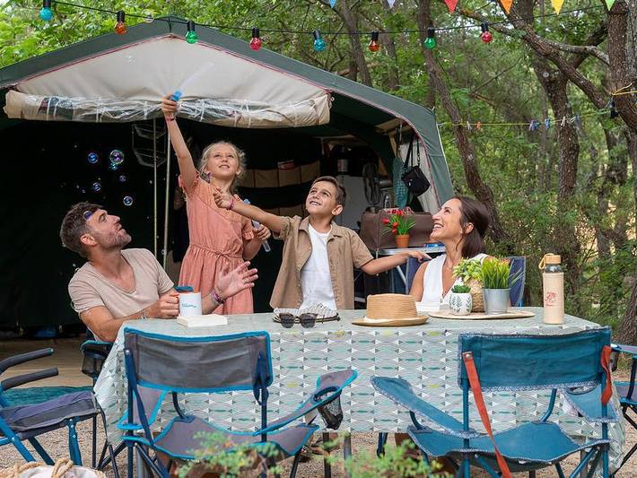 Camping Tikayan Rives du Lac de Sainte Croix - Mobilheim 4 personen - Idaho Eco. in Bauduen, Brignoles Region