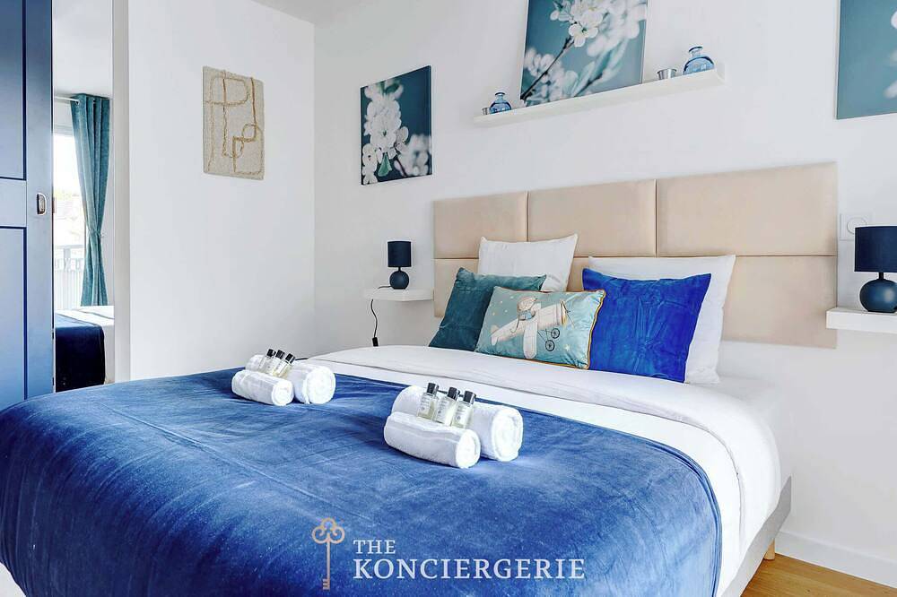 Entire apartment, Appartement avec balcon – Proche de l’Hippodrome in Suresnes, Hauts-de-Seine