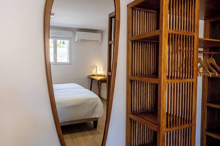Location de vacances pour 6 personnes, avec terrasse à Breuillet - 3