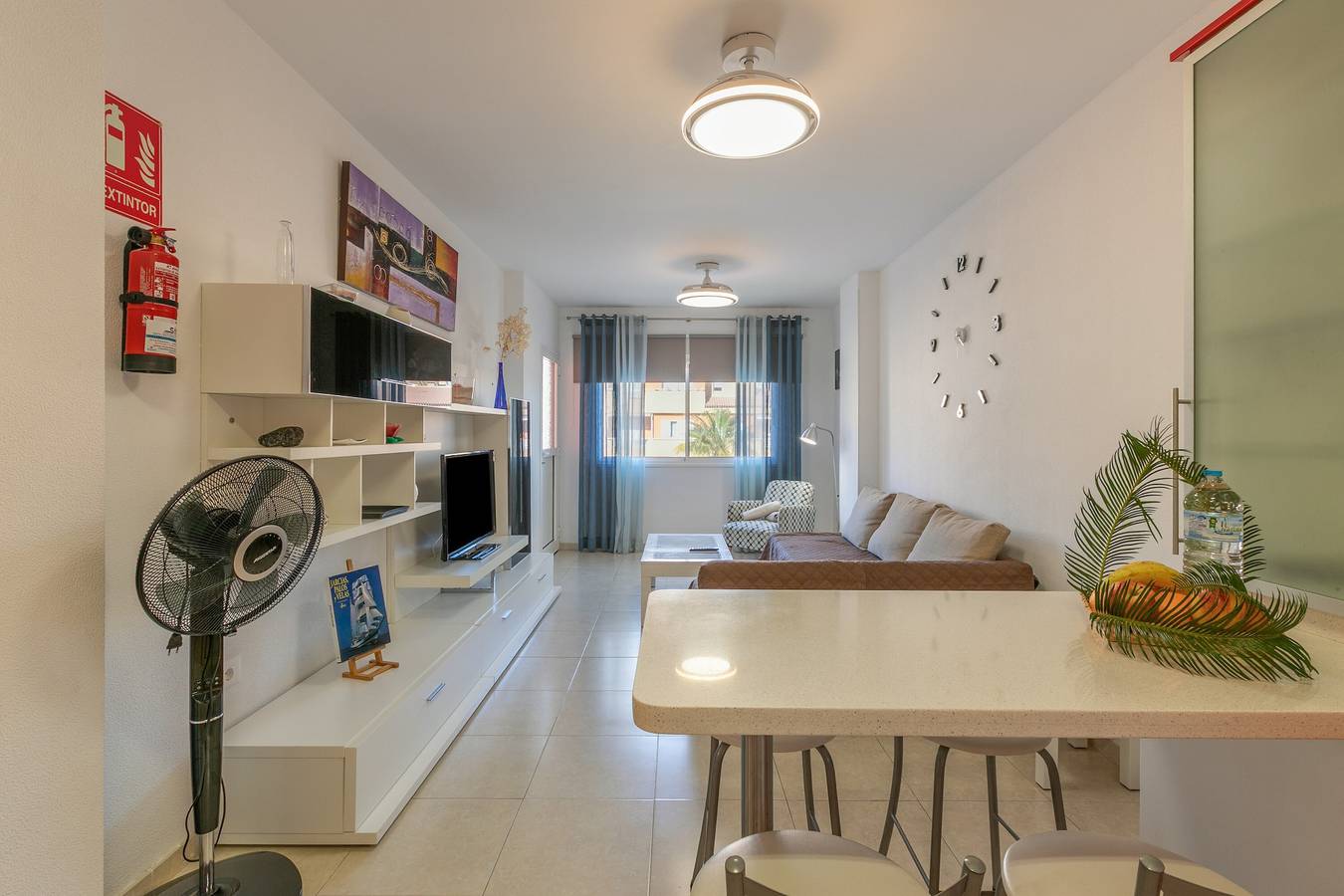 Apartamento entero, Casa de vacaciones 'Vista Mar' con vistas al mar, piscina compartida y Wi-Fi in Puertito de Güímar, Güímar