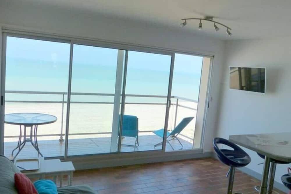 Geheel appartement, 'La Capitainerie' - Face à la mer vue 360 Degrés,grand Balcon in Mers-les-Bains, Abbeville en omgeving
