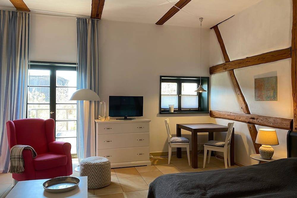 Ganze Wohnung, Ferienwohnung/App. für 2 Gäste mit 38m² in Blowatz in Blowatz, Neuburg