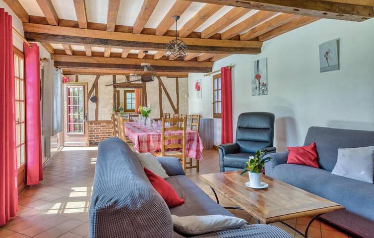 Location de vacances pour 13 personnes, avec jardin ainsi que vue et balcon à Saint-Étienne-l'Allier - 4