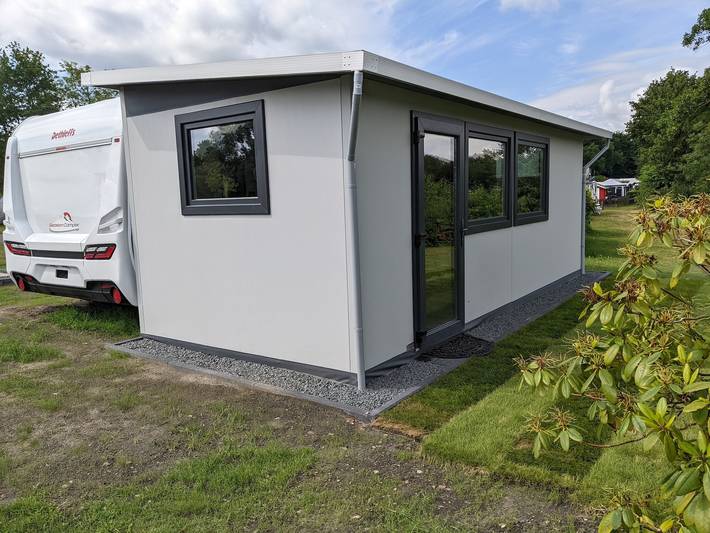 Wohnwagen für 5 Personen, mit Ausblick und Garten in Niedersachsen - 4