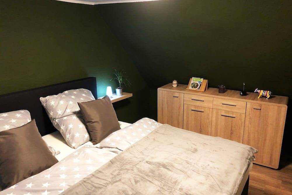 Ganze Wohnung, Zentral gelegen für Harzbesucher, Messegäste, Monteure, Alfeld (5min), Leineberg in Alfeld (Leine), Landkreis Hildesheim