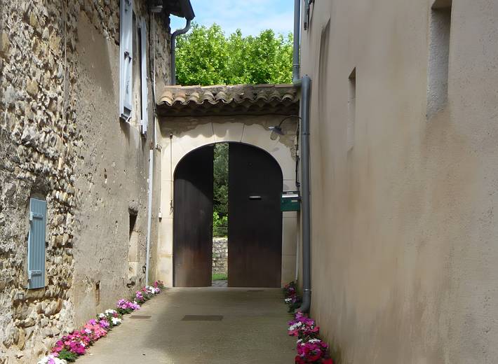 Chambre d'hôtes 'L'oyselière À Cliousclat - Chambre' avec vue sur la montagne, Wi-Fi et climatisation in Cliousclat, Région de Valence