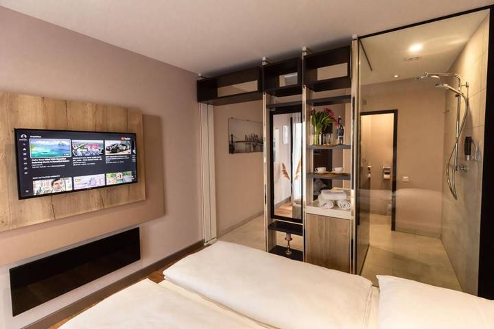 Hotel, mit Balkon und Terrasse sowie Garten und Sauna