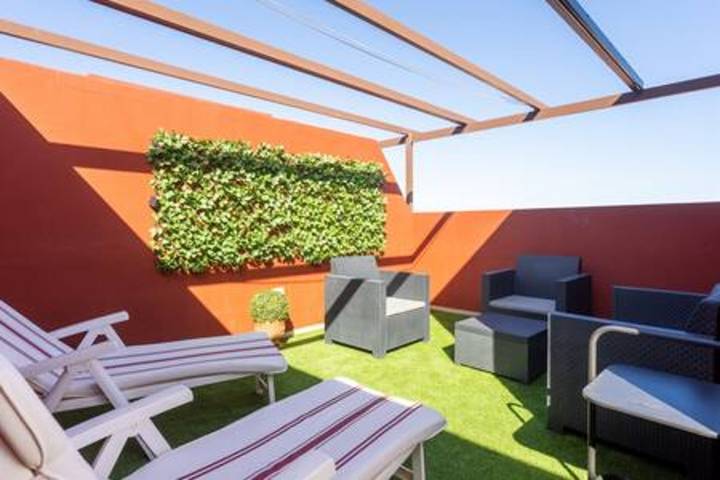 Appartement entier, Appartement de vacances pour 5 personnes avec piscine in Playa de Arriba o Las Bajas (Güímar), Güímar