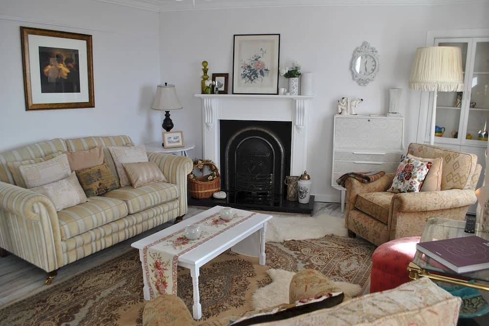 Westshore House- fabulous waterfront home, Fife in Pittenweem, Fife region
