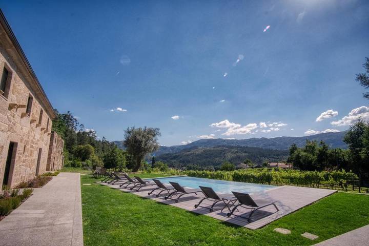 Casa rural para 2 personas, con Terraza y Jardín además de Piscina y Vistas en Arcos de Valdevez - 2