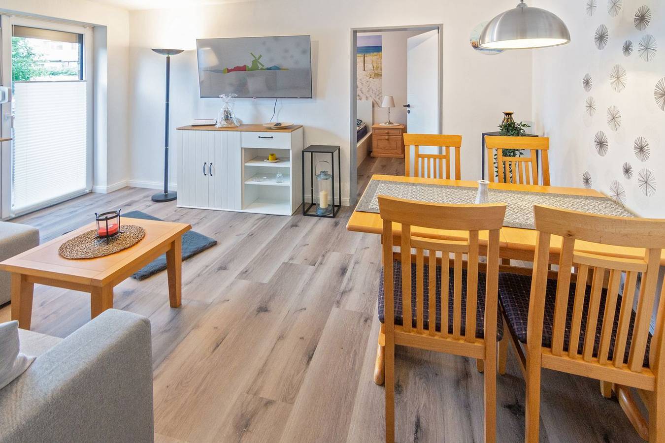 Ganze Wohnung, Ferienwohnung Küstenglück – Modernes Urlaubsdomizil mit Balkon in Dornumersiel in Westeraccumersiel, Dornumersiel