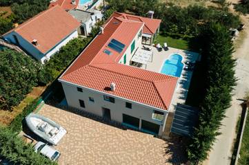 Villa for 9 People in Trogir, Split-Dalmatia, Photo 3