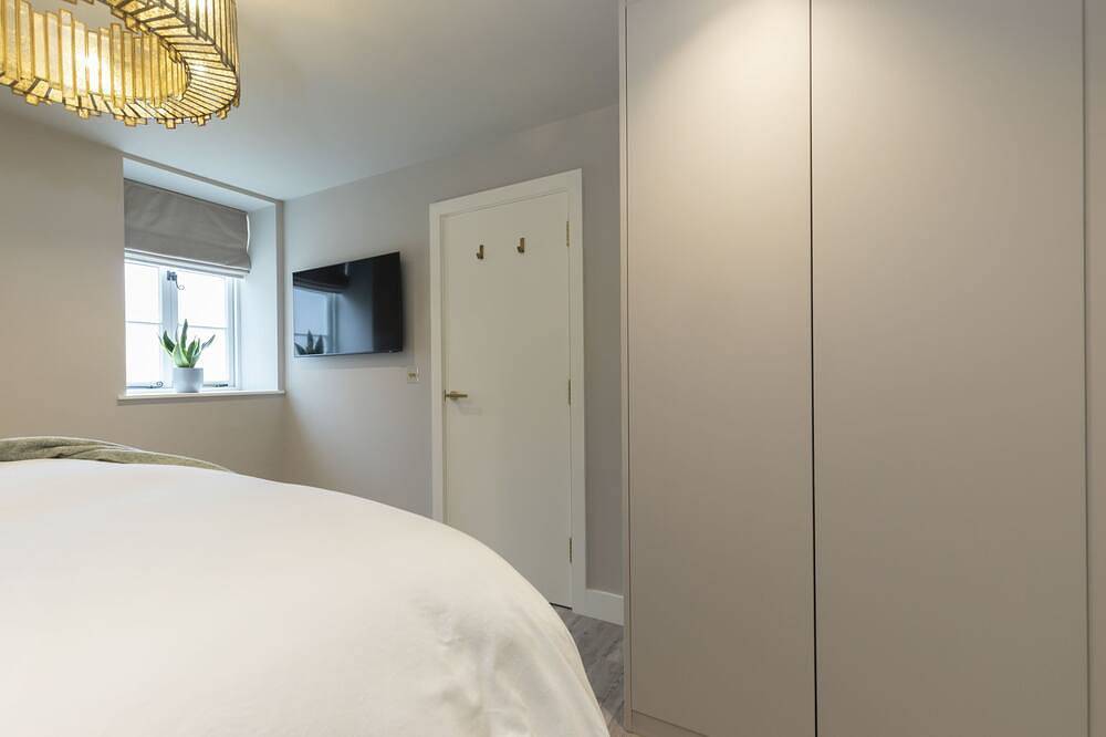 Luxury 1-Bed Annex on Rodborough Common in Stroud, Gloucestershire
