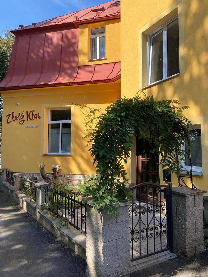 Ferienwohnung für 2 Personen, mit Balkon und Ausblick in Marienbad